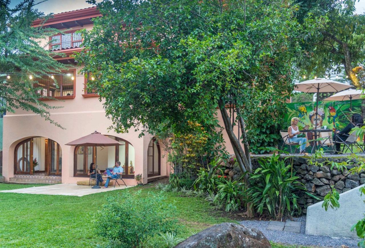 Luna Inn B&B Ciudad Cariari المظهر الخارجي الصورة
