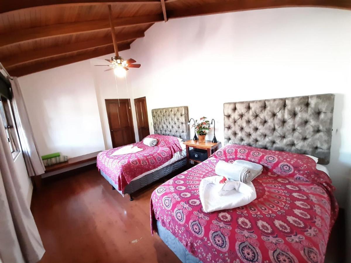 Luna Inn B&B Ciudad Cariari المظهر الخارجي الصورة